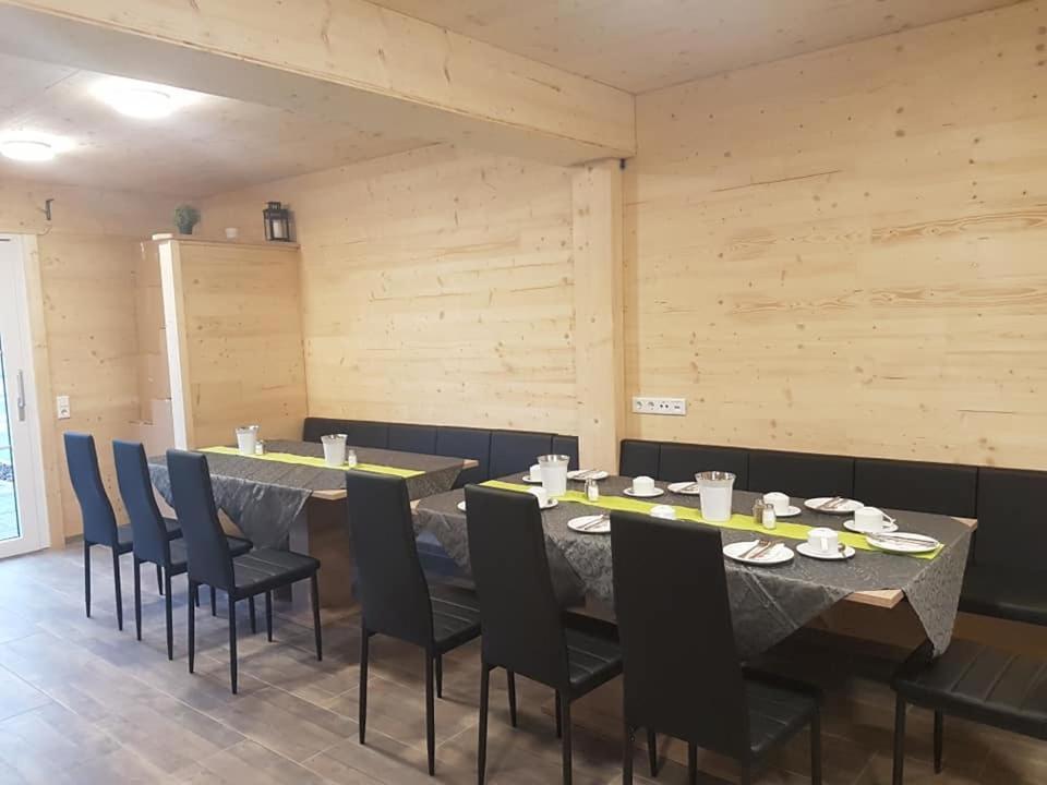 Gaestehaus Am Hahnenkamm Ройте Экстерьер фото